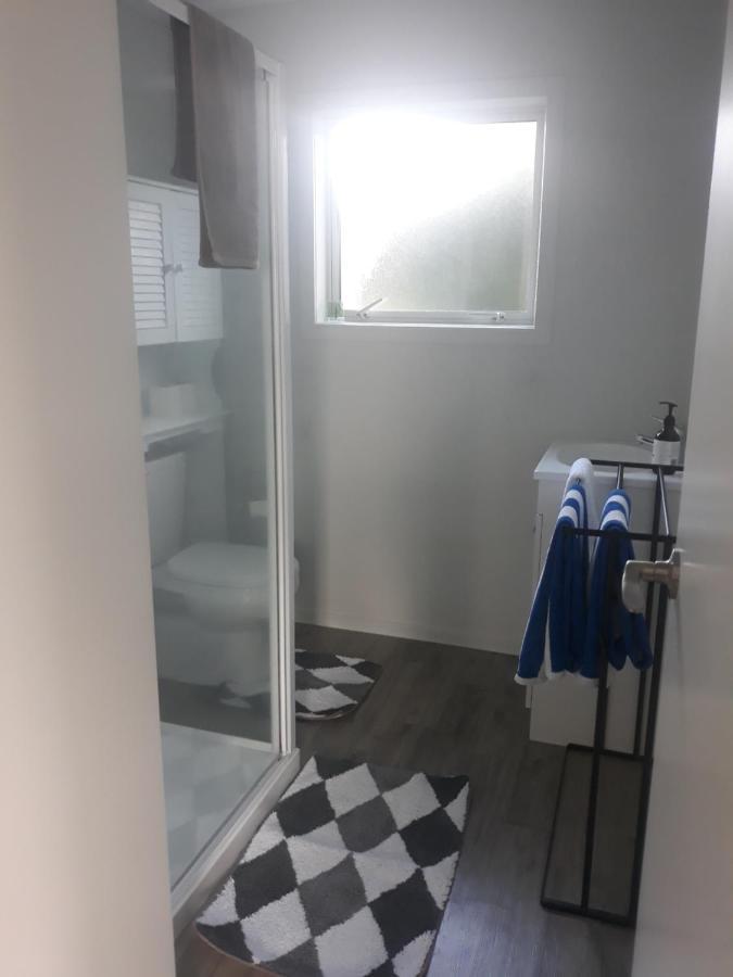 Comfortable 1 Bedroom Perfect For Travelers Or Workers Horotiu Kültér fotó